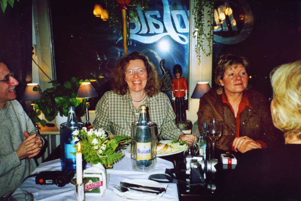 200403130201.jpg