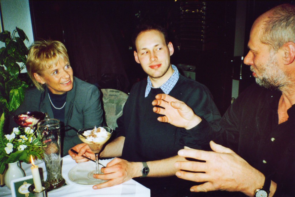 200403130215.jpg